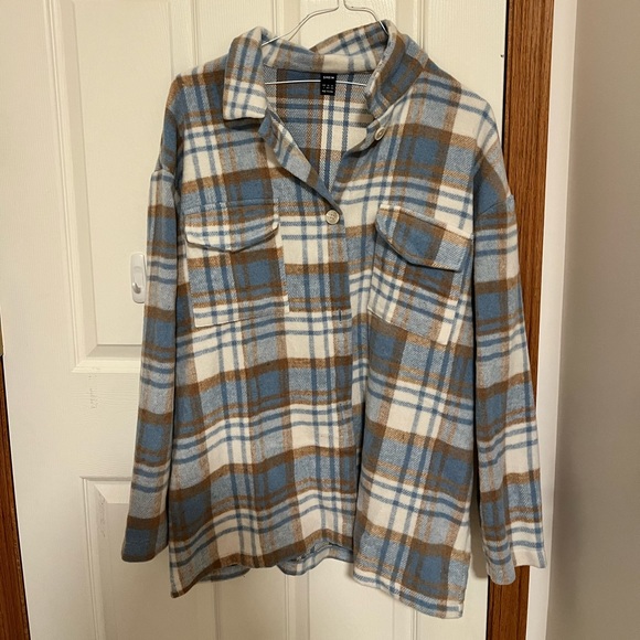 Shein Flannel Shacket, Size Large - Picture 1 of 3